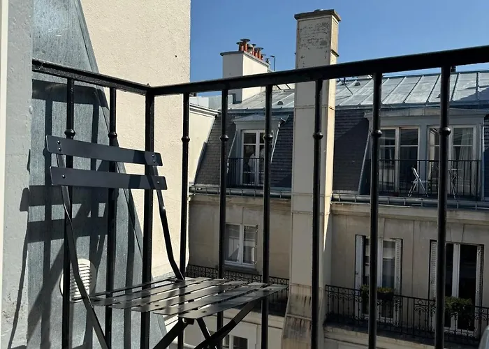 Trocadero Devant Le Metro Passy Apartment *